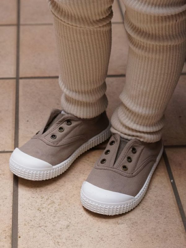RUBBER TOED CANVAS PLIMSOLLS victoria shoes