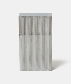 HARD-EDGE PETROL LIGHTER ALUMINIUM WAVE