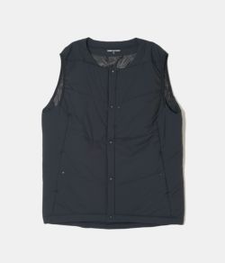 Poutnik（ポートニック) 「PYGMY VEST」と「PYGMY JACKET」のご