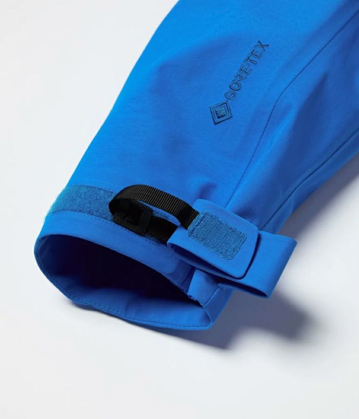 GORE-TEX SHELL JACKET 