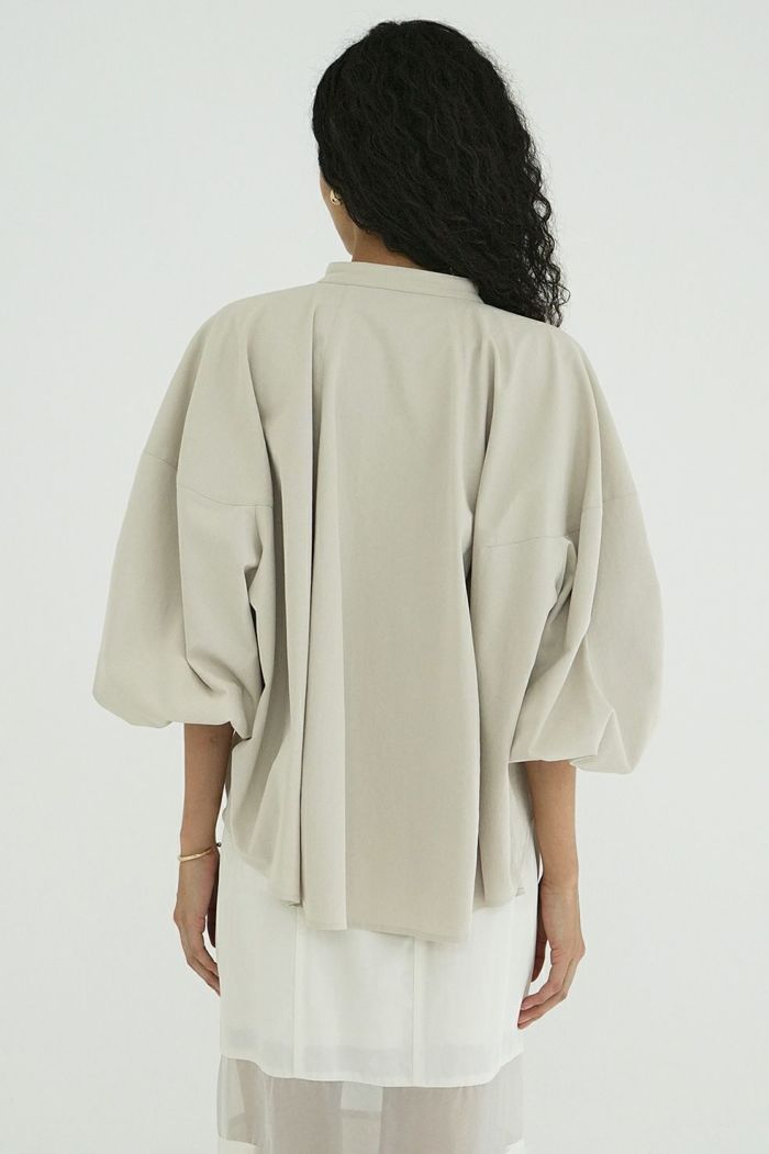 VOLUME SELEEVE STAND NECK SHIRT 18122-4082|CLANE クラネ通販 VOLUME SELEEVE STAND NECK SHIRT 18122-4082|CLANE クラネ通販