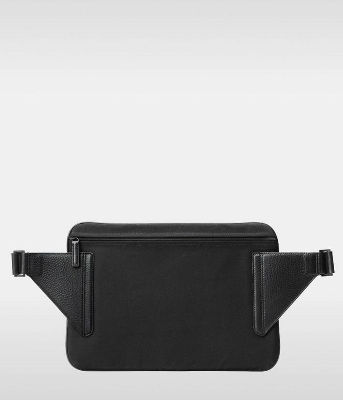最終価格 objects.io ベルトバッグ for ラップトップ ベルトバッグ for ラップトップ - 防水レザー PCバッグ – objcts.io