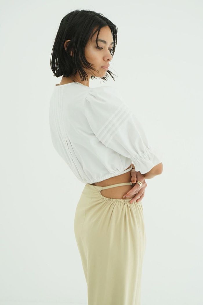 【完売品】CLANE PINTUCK CROPPED BLOUSE ホワイト CLANE 正規商品 トップス クラネ ピンタック クロップド